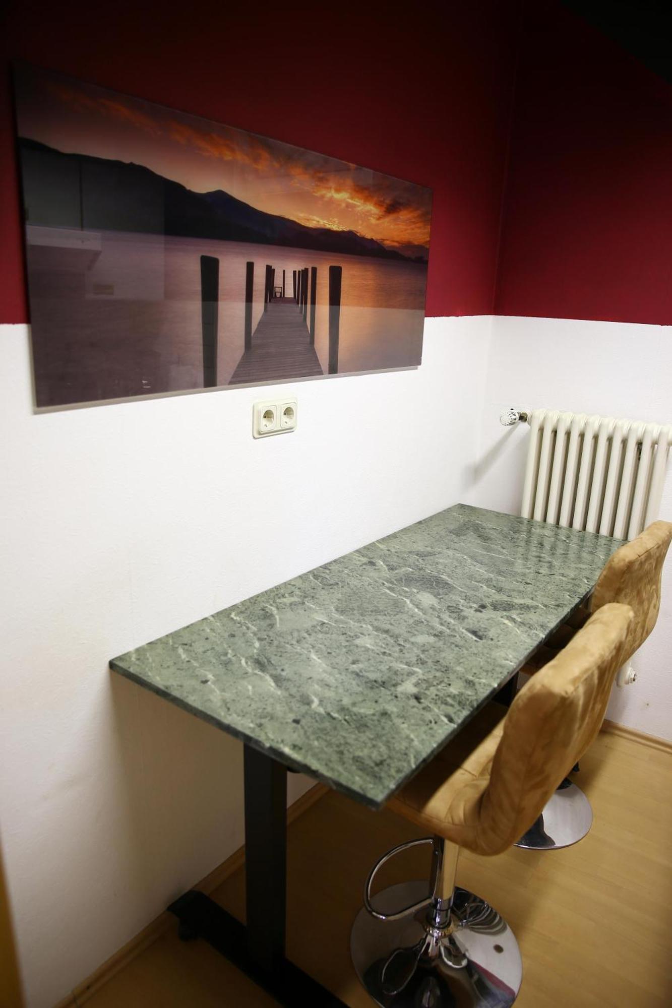 Zentrale Ferienwohnung Trier-Euren Mit Heimkino, Kueche, Wallbox & Kostenlose Fahrraeder Zewnętrze zdjęcie