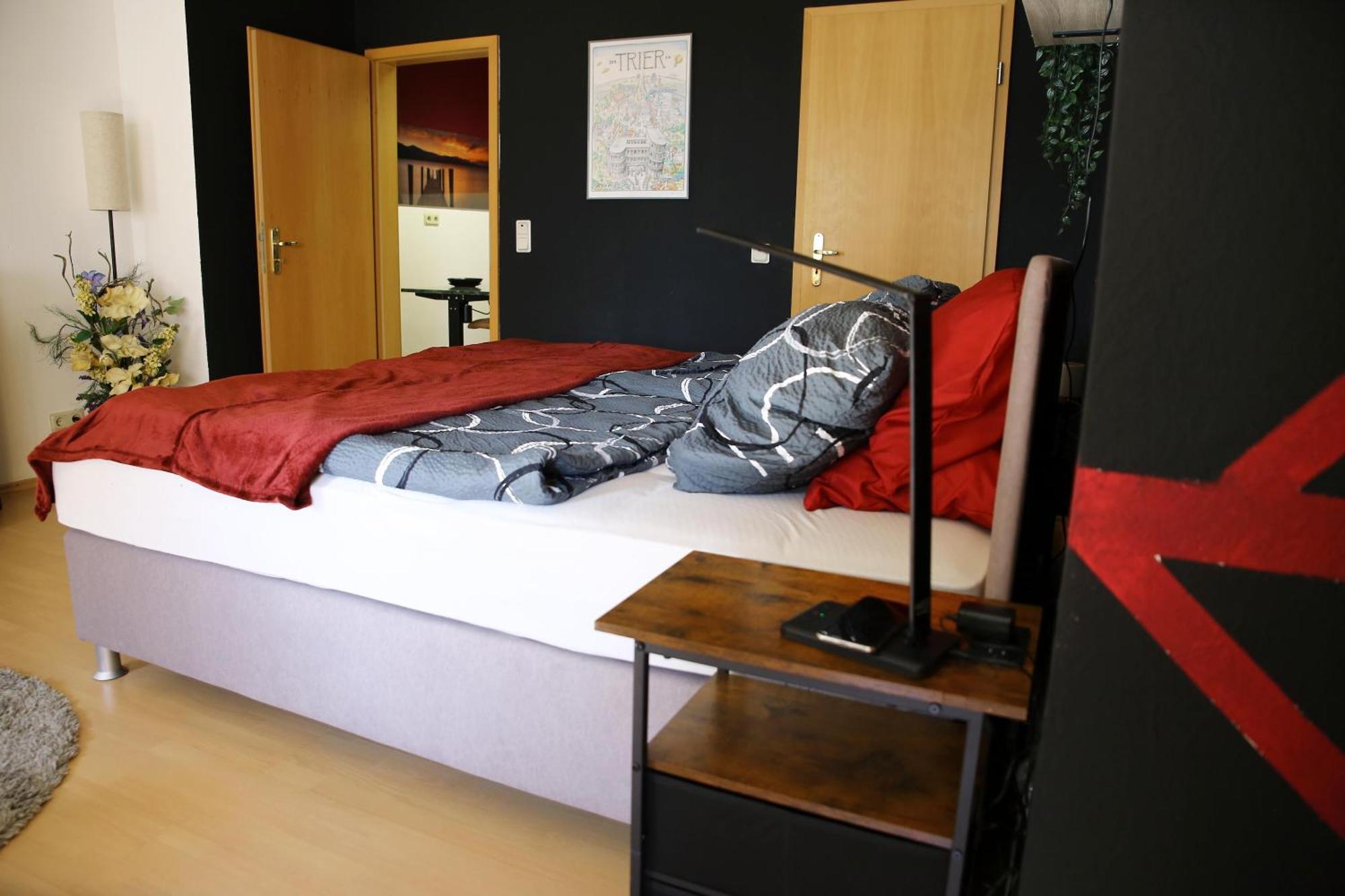 Zentrale Ferienwohnung Trier-Euren Mit Heimkino, Kueche, Wallbox & Kostenlose Fahrraeder Zewnętrze zdjęcie