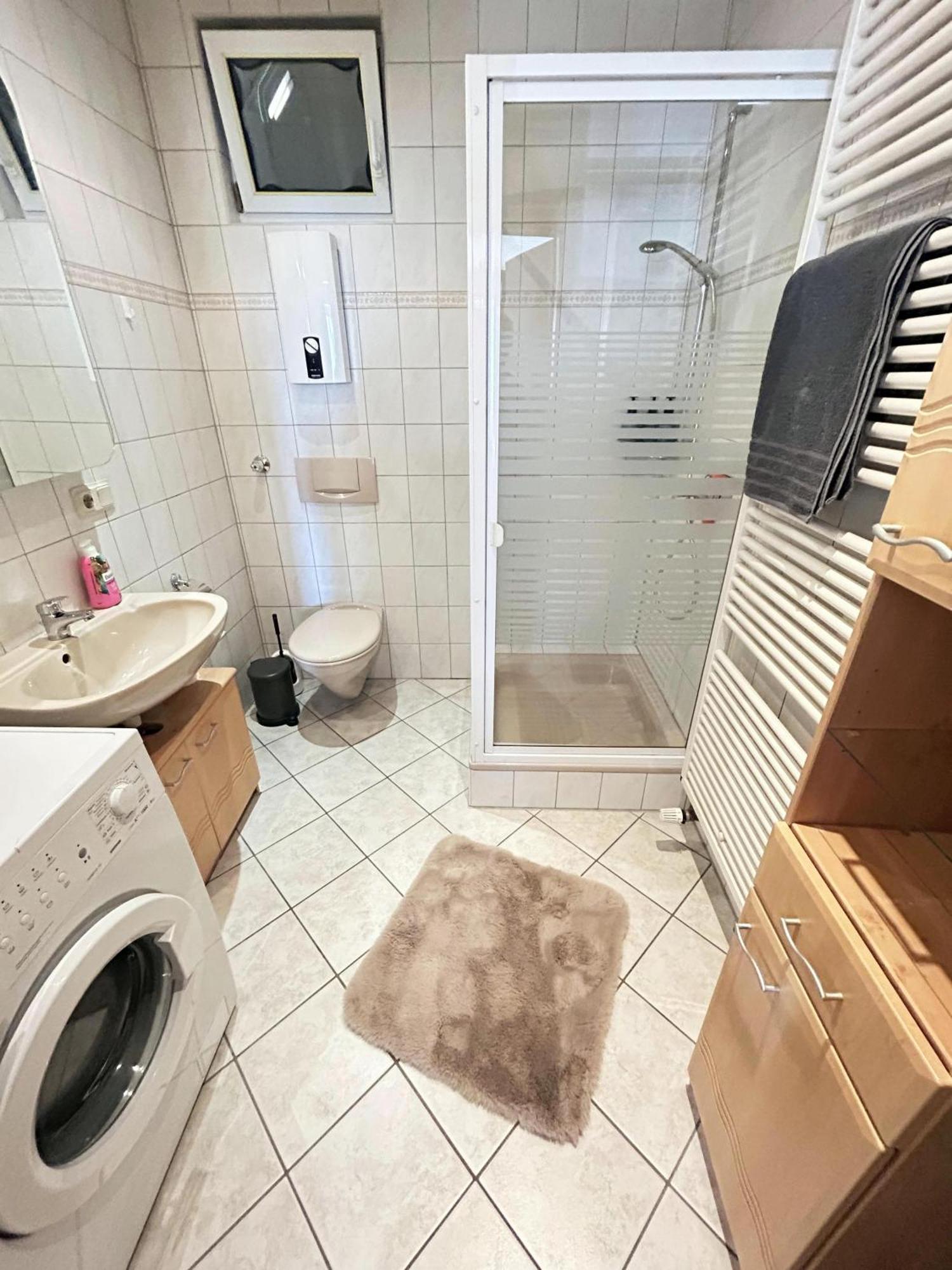 Zentrale Ferienwohnung Trier-Euren Mit Heimkino, Kueche, Wallbox & Kostenlose Fahrraeder Zewnętrze zdjęcie